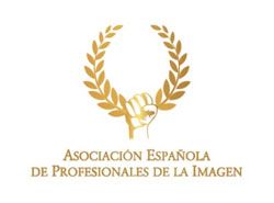 La Asociación Española de Profesionales de la Imagen, - medallo oro Alissi Bronte